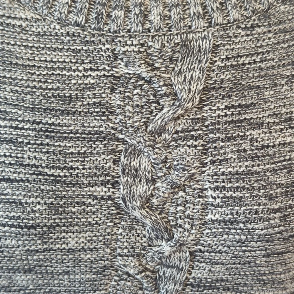 Gap sweater - Picture 2 of 5